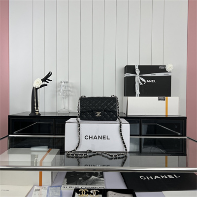 Cha.nel Mini Classic Flap Bag Grained Calfskin Silver Tone Metal Black 01116