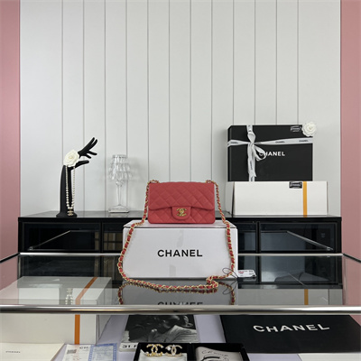 Cha.nel Mini Classic Flap Bag Grained Calfskin Gold Tone Metal Red 01116