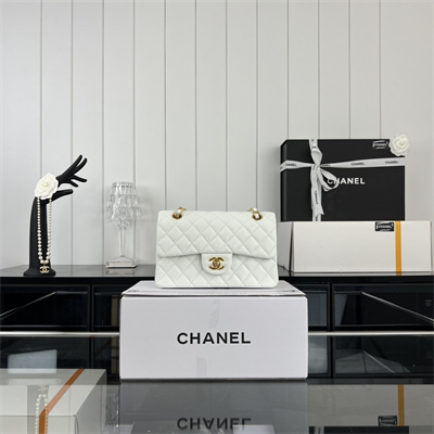 Cha.nel Small Classic Flap Bag Grained Calfskin Gold Tone Metal White 01117