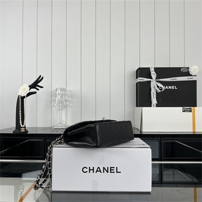 Cha.nel Small Classic Flap Bag Grained Calfskin Silver Tone Metal Black 01117