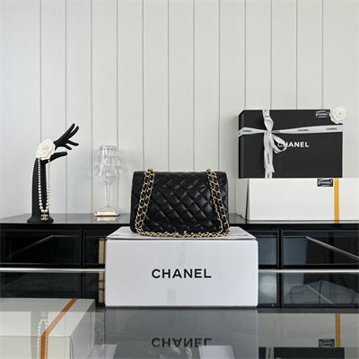 Cha.nel Small Classic Flap Bag Lambskin Gold Tone Metal Black 01117