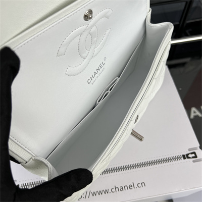 Cha.nel Medium Classic Flap Bag Grained Calfskin Silver Tone Metal White 01112