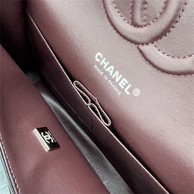 Cha.nel Medium Classic Flap Bag Lambskin Silver Tone Metal Black 01112