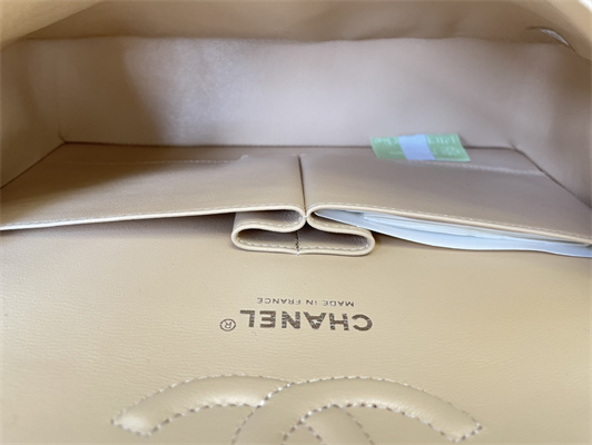 Cha.nel Medium Classic Flap Bag Lambskin Silver Tone Metal Beige 01112