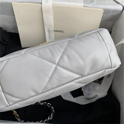 Cha.nel 19 Handbag Lambskin Gold Double C Metal Grey AS1160