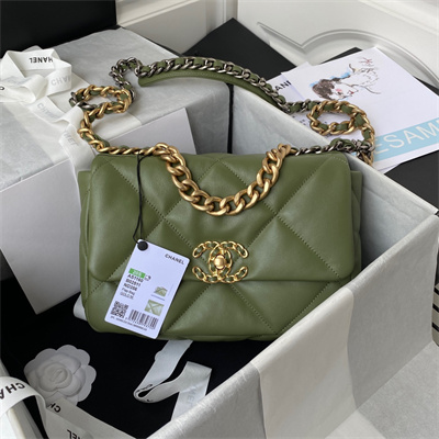 Cha.nel 19 Handbag Lambskin Gold Double C Metal Green AS1160