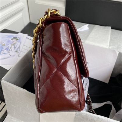 Cha.nel 19 Large Handbag Shiny Aged Calfskin Gold Double C Metal Burgundy AS1161
