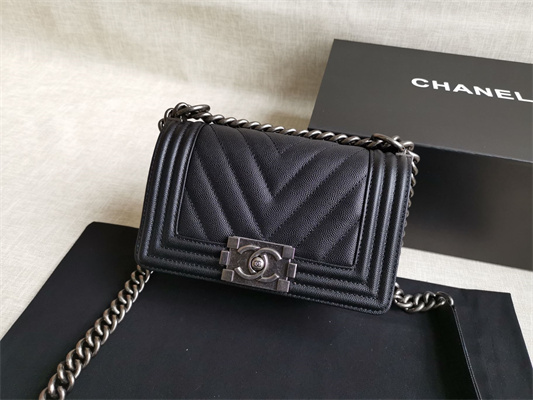 Cha.nel Small Leboy Bag Chevron Pattern Grained Calfskin Aged Silver Metal Black A67085
