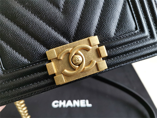 Cha.nel Small Leboy Bag Chevron Pattern Grained Calfskin Aged Gold Metal Black A67085