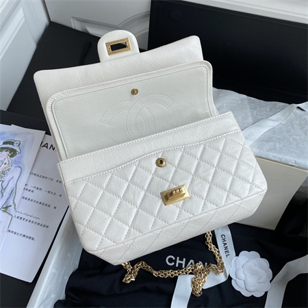 Cha.nel 2.55 Handbag Aged Calfskin Gold Tone Metal White A37586