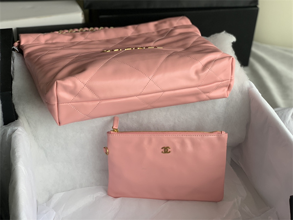 Cha.nel 22 Small Handbag Shiny Calfskin Gold Tone Metal Pink AS3260