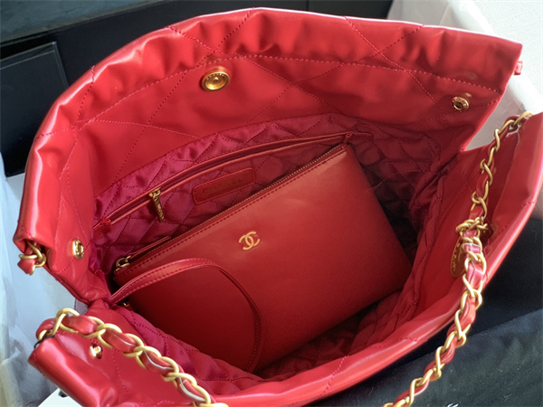 Cha.nel 22 Small Handbag Shiny Calfskin Gold Tone Metal Red AS3260