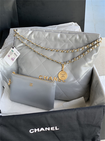 Cha.nel 22 Small Handbag Shiny Calfskin Gold Tone Metal Grey AS3260