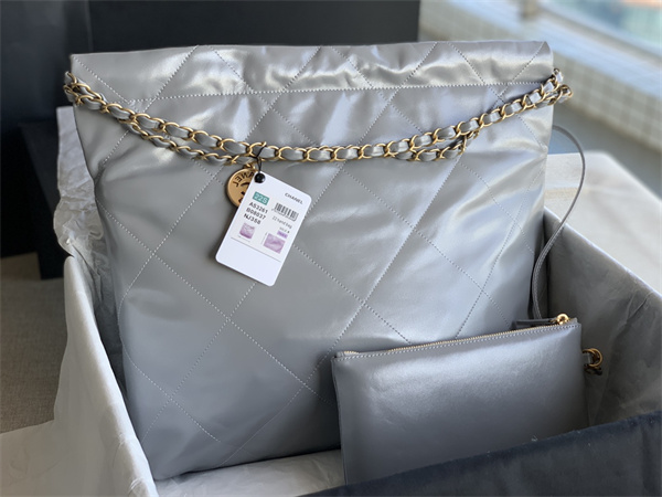 Cha.nel 22 Medium Handbag Shiny Calfskin Gold Tone Metal  Grey AS3261