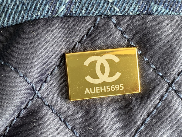 Cha.nel 22 Medium Handbag Denim Gold Tone Metal AS3261