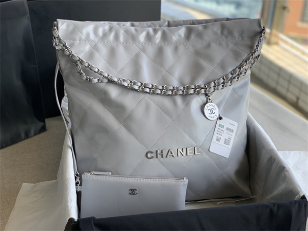 Cha.nel 22 Large Handbag Shiny Calfskin Silver Tone Metal Grey AS3262
