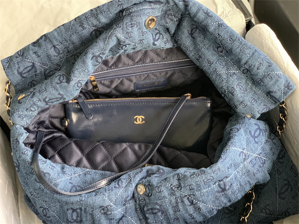Cha.nel 22 Large Handbag Denim Gold Tone Metal AS3262