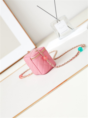 Cha.nel Vanity Case Lambskin Gold Tone Metal Pink AP3230