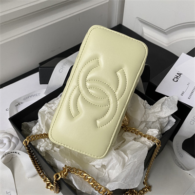 Cha.nel Vanity Case Lambskin Gold Tone Metal Yellow AP3301