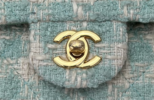 Cha.nel Medium Classic Flap Bag Tweed Gold Tone Metal Green A01112