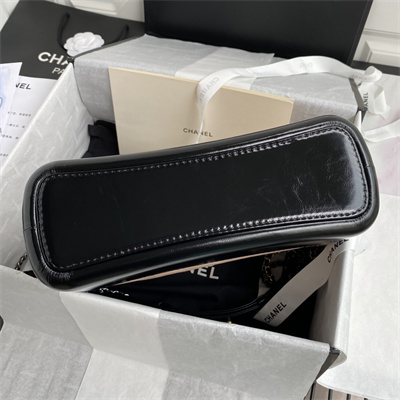 Cha.nel Large Gabrielle Hobo Bag Aged Calfskin Beige A93824