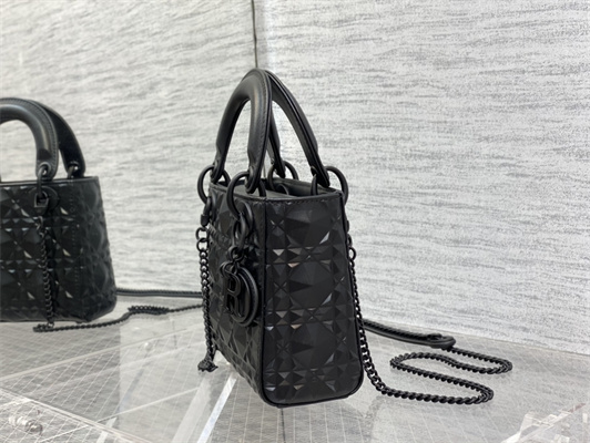 CD Mini Lady Di.or Bag Cannage Calfskin With Diamond Motif Black