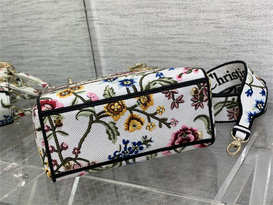 CD Medium Lady Di.or D-Lite Bag Petites Fleurs Embroidery White