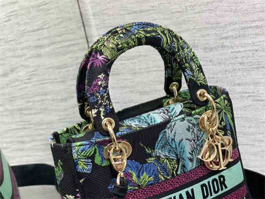 CD Medium Lady Di.or D-Lite Bag Toile de Jouy Voyage Embroidery Green