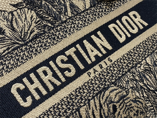 CD Medium Lady Di.or D-Lite Bag Toile de Jouy Voyage Embroidery Beige and Black