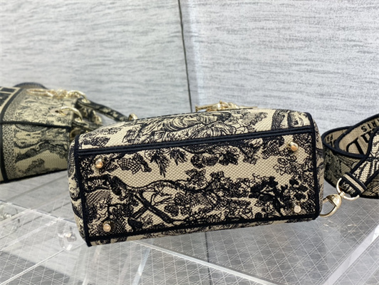 CD Medium Lady Di.or D-Lite Bag Toile de Jouy Embroidery Beige and Black