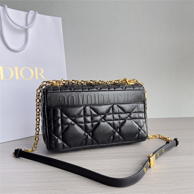 CD Medium Di.or Caro Bag Quilted Macrocannage Calfskin Gold Tone Metal Black