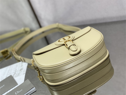 CD Medium Di.or Bobby Bag Box Calfskin Sand-Colored