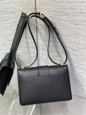 CD 30 Montaigne Bag Grained Calfskin Black