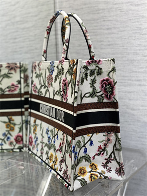 CD Large Book Tote Petites Fleurs Embroidery White Multicolor