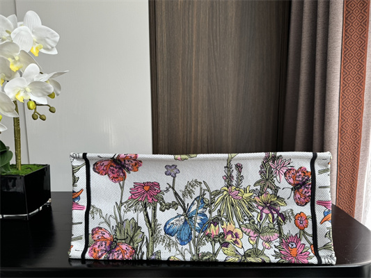 CD Large Book Tote Mexico Millefiori Embroidery White Multicolor