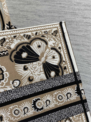 CD Large Book Tote Butterfly Bandana Embroidery Beige Multicolor