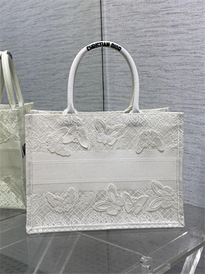 CD Medium Book Tote White D-Lace Butterfly Embroidery With Macrame Effect
