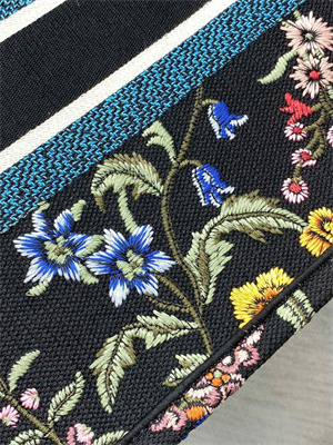 CD Medium Book Tote Petites Fleurs Embroidery Black Multicolor