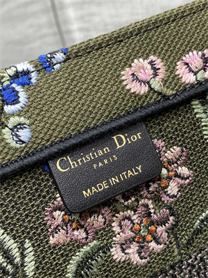 CD Medium Book Tote Petites Fleurs Embroidery Kaki Green Multicolor