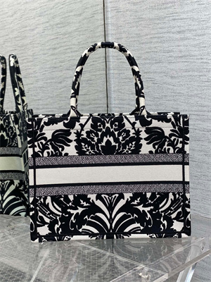 CD Medium Book Tote Firebloom Embroidery White and Black