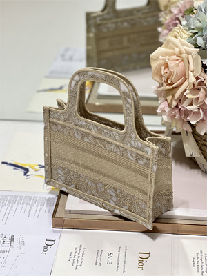 CD Mini Book Tote Gold Tone D-Lace Embroidery With Macrame Effect