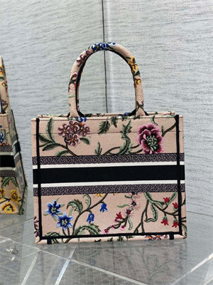 CD Small Book Tote Petites Fleurs Embroidery Nude Beige Multicolor