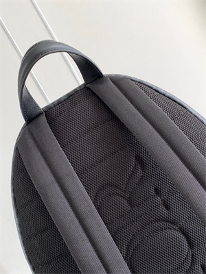 Di.or Rider Backpack Black CD Diamond Canvas and Smooth Calfskin