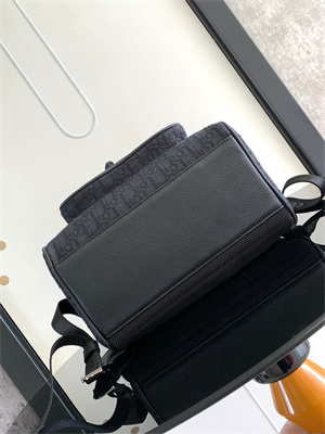 Di.or Saddle Backpack Black Oblique Jacquard and Grained Calfskin