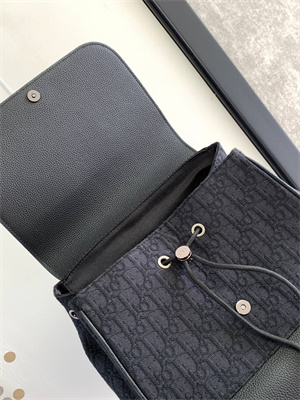 Di.or Saddle Backpack Black Oblique Jacquard and Grained Calfskin