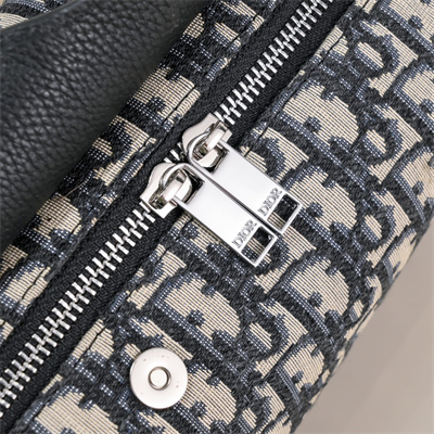 Di.or Lingot Toiletry Bag Beige and Black Oblique Jacquard