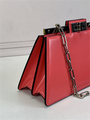 Fen.di Peekaboo Cut Medium Leather Bag Pink Color