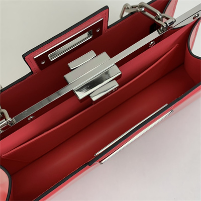 Fen.di Peekaboo Cut Medium Leather Bag Pink Color