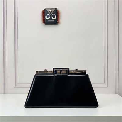 Fen.di Peekaboo Cut Medium Leather Bag Black Color
