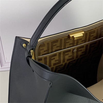 Fen.di Peekaboo X-Lite Large Leather Bag Black Color